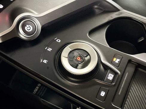 New 2025 Kia EV6 Wind image 18