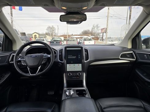 Used 2024 Ford Edge SEL image 14