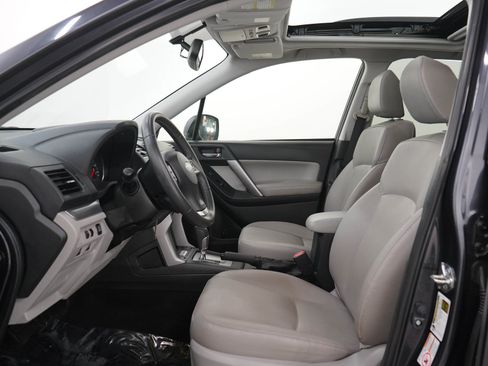 Used 2014 Subaru Forester 2.5i Limited w/ Popular Package #2 AWD/4WD image 23