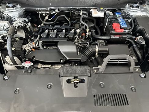Used 2025 Honda CR-V LX image 12