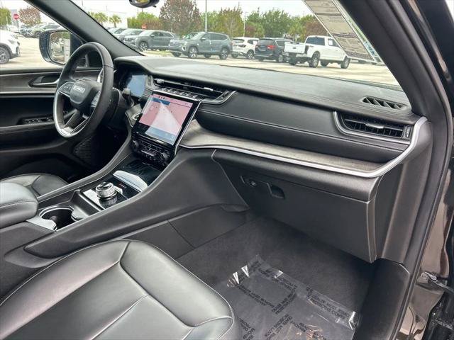 Certified 2024 Jeep Grand Cherokee L Limited RWD image 43