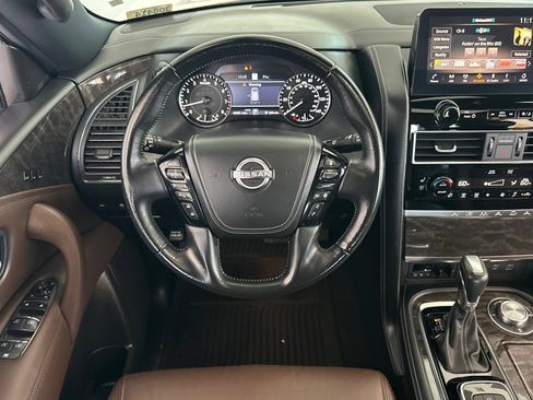 Used 2023 Nissan Armada Platinum w/ Captain's Chairs Package AWD/4WD image 17