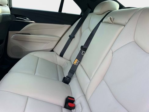 Used 2025 Cadillac CT4 Premium Luxury image 12