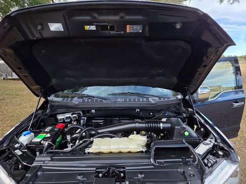 Used 2019 Ford F150 Platinum AWD/4WD image 35