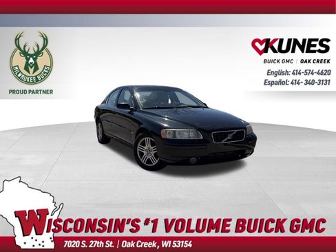 Used 2005 Volvo S60 2.5T image 1