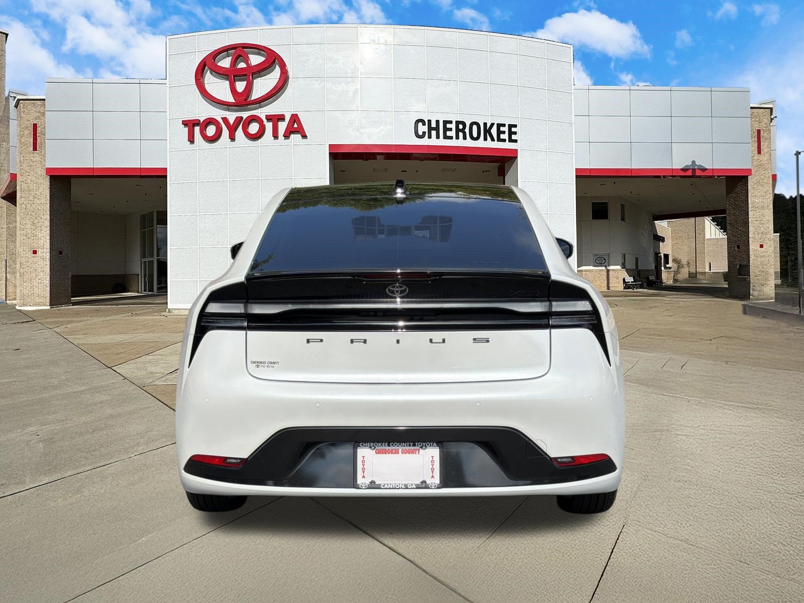 Used 2026 Toyota Prius Plug-In Hybrid FWD image 6