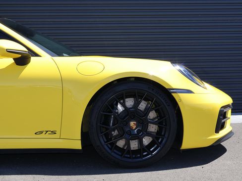 Used 2022 Porsche 911 Carrera 4 GTS AWD/4WD image 11