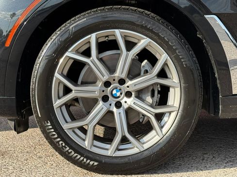Used 2020 BMW X7 xDrive40i w/ Cold Weather Package AWD/4WD image 28