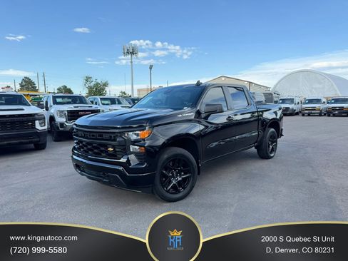 Used 2024 Chevrolet Silverado 1500 Custom AWD/4WD image 1