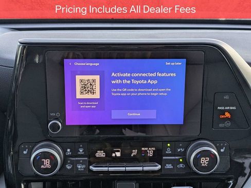 Certified 2024 Toyota Highlander XLE FWD image 20
