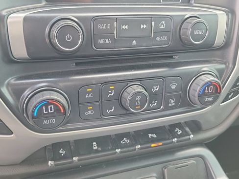 Used 2017 GMC Sierra 1500 SLT w/ SLT Premium Package AWD/4WD image 15