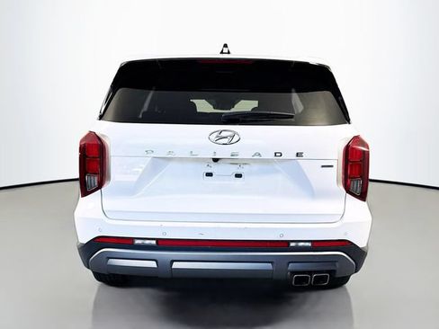 Used 2025 Hyundai Palisade SEL AWD/4WD image 5