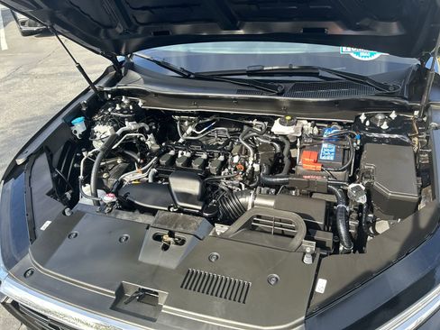 Certified 2025 Honda CR-V EX image 18