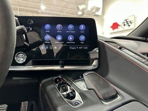 Used 2023 Chevrolet Corvette Stingray Coupe w/ Z51 Performance Package image 15