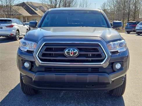 Used 2023 Toyota Tacoma SR5 RWD image 2