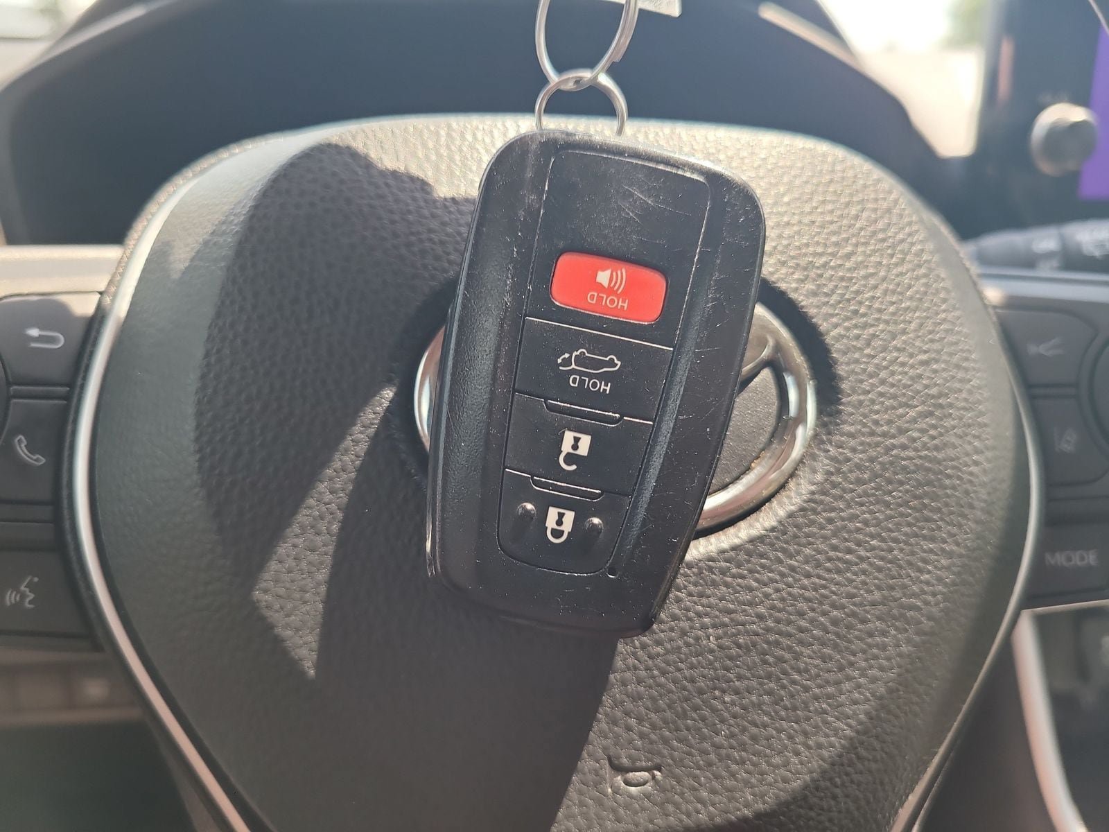 Used 2023 Toyota RAV4 Limited AWD/4WD image 33
