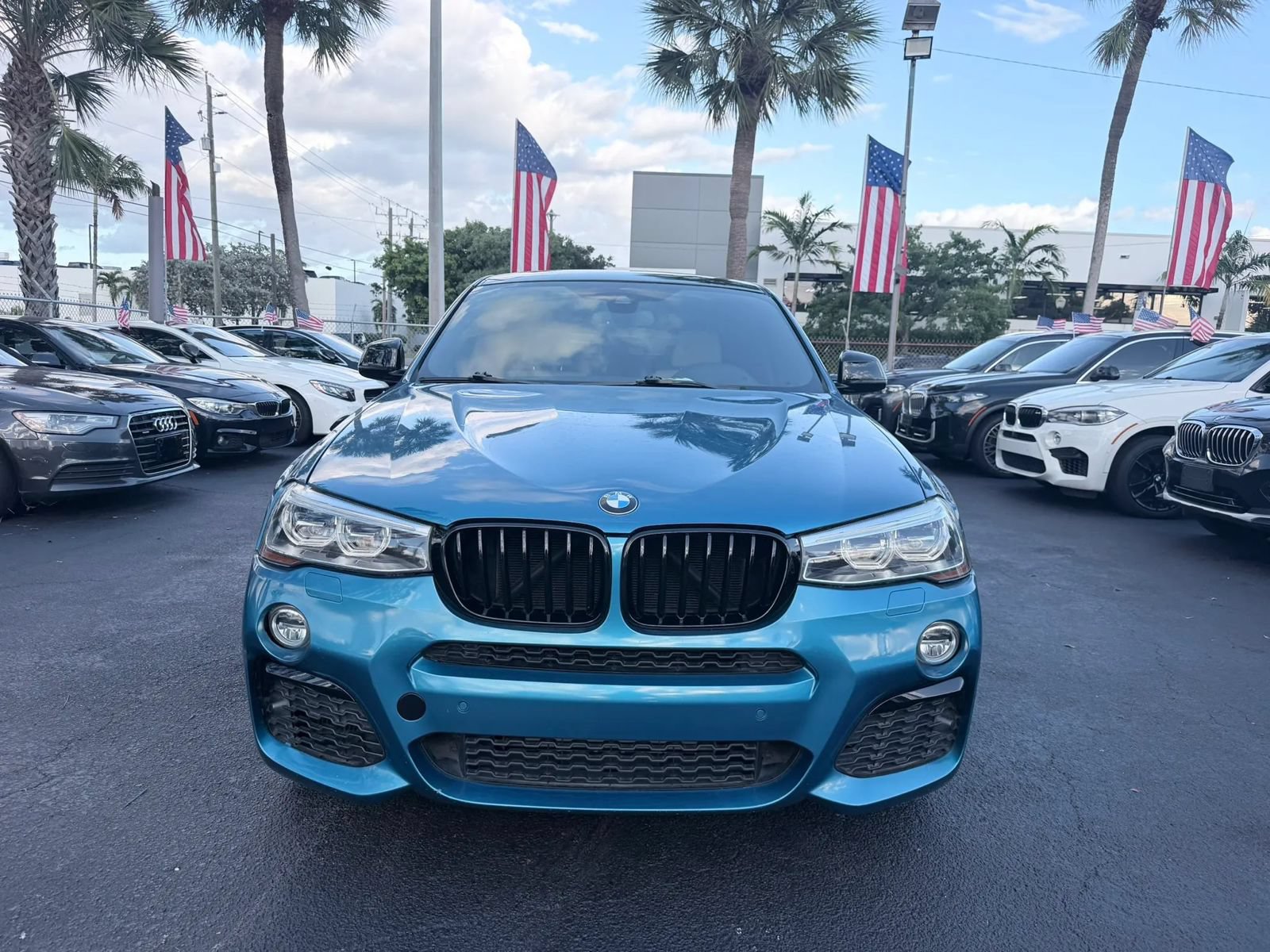 Used 2018 BMW X4 M40i AWD/4WD image 2