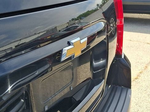 Certified 2017 Chevrolet Tahoe LT AWD/4WD image 11