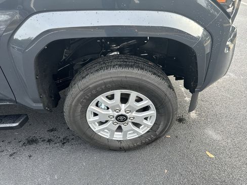 New 2024 Toyota Tacoma SR5 AWD/4WD image 10