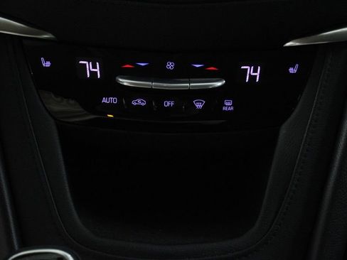 Used 2017 Cadillac XT5 Luxury w/ Driver Awareness Package image 36