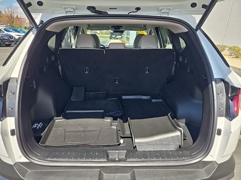 Certified 2025 Hyundai Tucson SEL AWD/4WD image 13