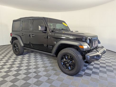 Certified 2022 Jeep Wrangler Unlimited Sport image 2