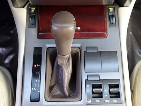 Used 2012 Lexus GX 460 image 26