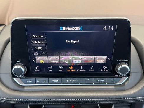 Used 2023 Nissan Rogue SV AWD/4WD image 40