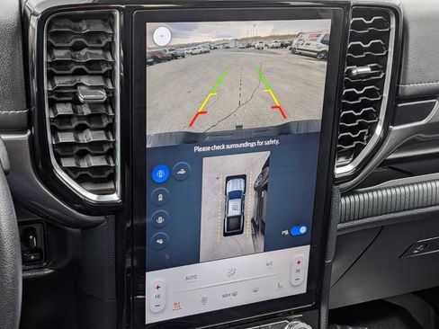 Certified 2025 Ford Ranger Lariat w/ Advanced Towing Package image 30