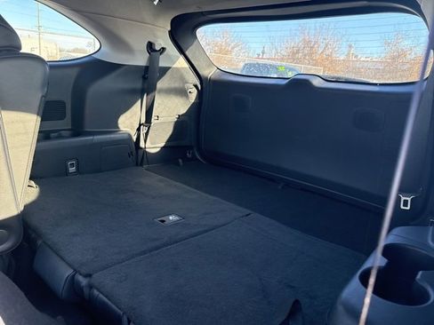 Used 2021 Toyota Highlander Platinum image 19