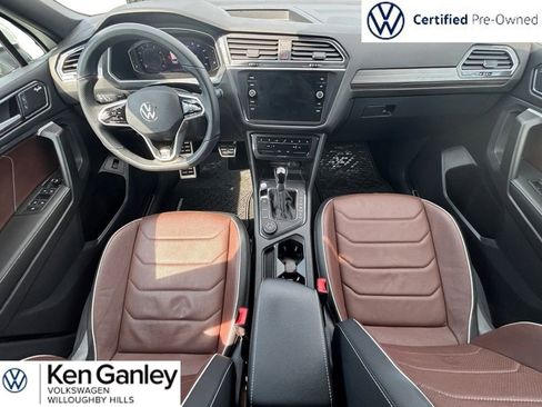 Used 2024 Volkswagen Tiguan SEL R-Line image 17