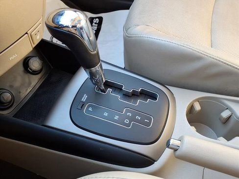 Used 2012 Hyundai Elantra SE image 26