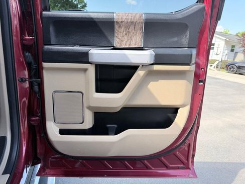 Used 2018 Ford F350 Lariat w/ Chrome Package AWD/4WD image 27
