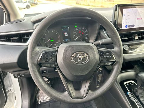 Used 2024 Toyota Corolla LE image 14