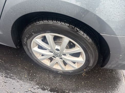 Used 2013 Volkswagen Jetta SE FWD image 13