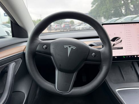 Used 2023 Tesla Model 3 Standard Range RWD image 16