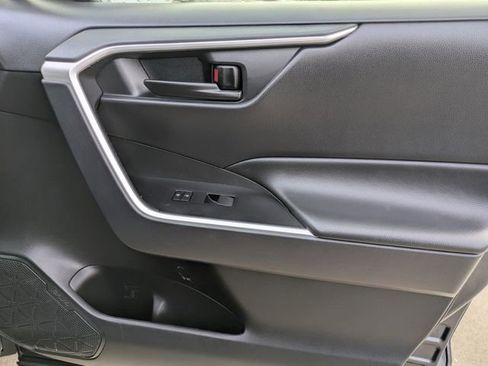 Used 2024 Toyota RAV4 LE image 32