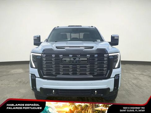 New 2026 GMC Sierra 2500 Denali Ultimate AWD/4WD image 10