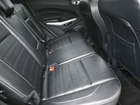 Used 2021 Ford EcoSport Titanium image 8
