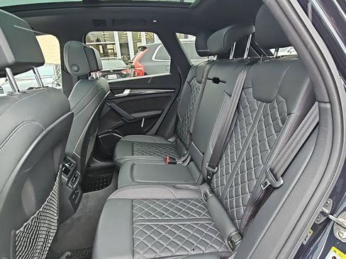 Used 2020 Audi SQ5 Premium Plus image 5