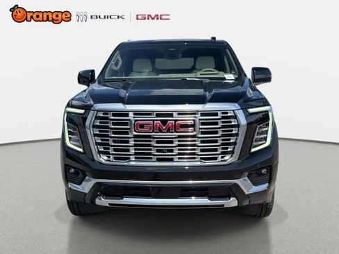 New 2026 GMC Yukon XL Denali w/ Denali Reserve Package AWD/4WD image 8