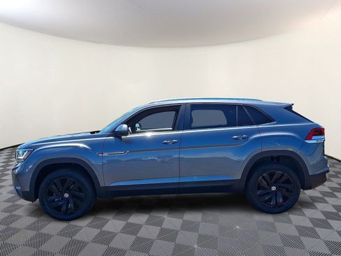 Used 2023 Volkswagen Atlas Cross Sport SE w/ Black Wheel Package AWD/4WD image 4