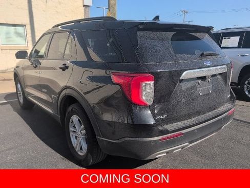 Used 2023 Ford Explorer XLT w/ Equipment Group 202A AWD/4WD image 6
