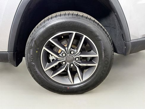 Used 2021 Jeep Grand Cherokee Limited AWD/4WD image 30