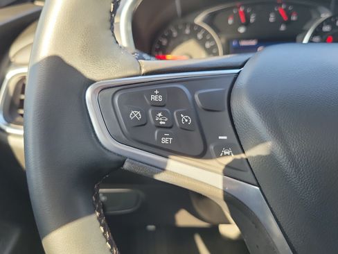 Used 2023 Chevrolet Equinox LT FWD image 21