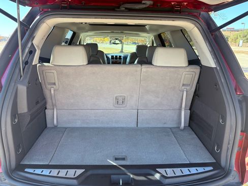 Used 2008 GMC Acadia SLT w/ Luxury Package image 7