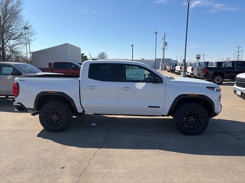 New 2026 GMC Canyon Elevation w/ Convenience Package image 7