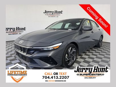 Used 2025 Hyundai Elantra SEL