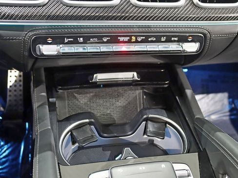 Used 2022 Mercedes-Benz GLS 63 AMG 4MATIC image 29