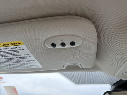 Used 2024 Ford Edge Titanium w/ Titanium Elite Package image 22